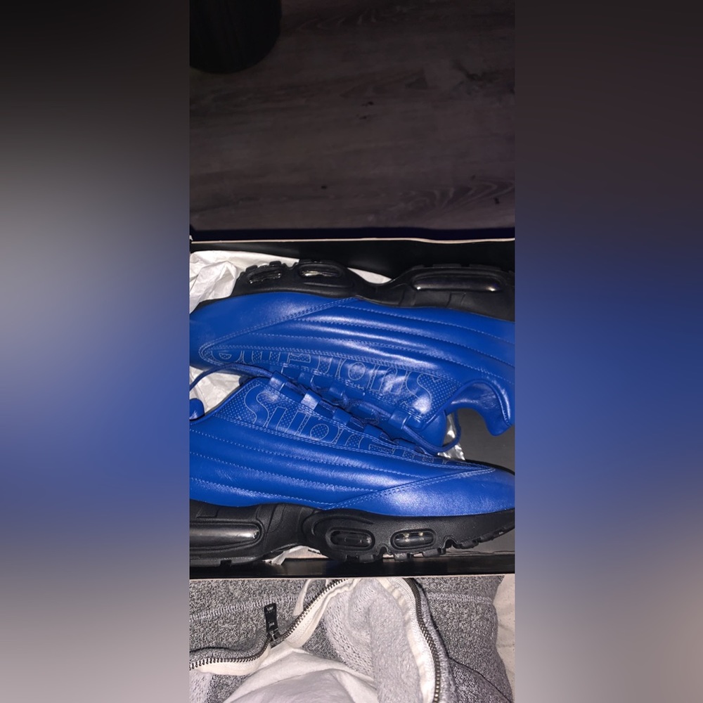 Nike air max 95 lux SUPREME blue